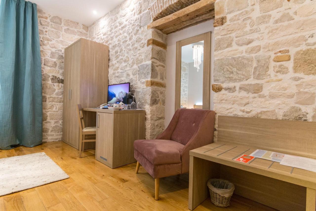 Tifani Luxury Rooms 2 Split Exterior foto